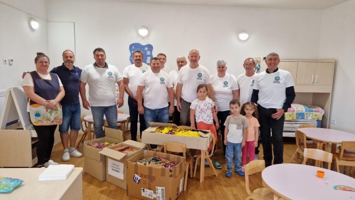 1528b81e-8b75-46c2-a816-d5faf3685cbe